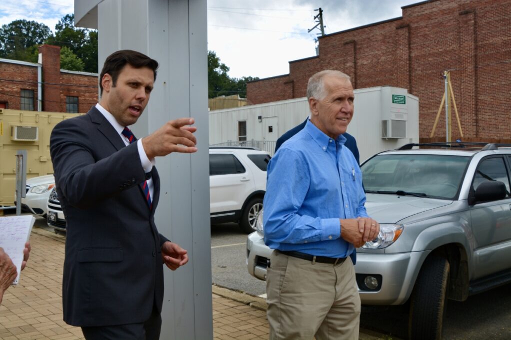 Mayor Zeb Smathers, left, leads U.S. Senator Thom Tillis through downtown Canton. (Photo courtesy Mountaineer Publishing Inc.)